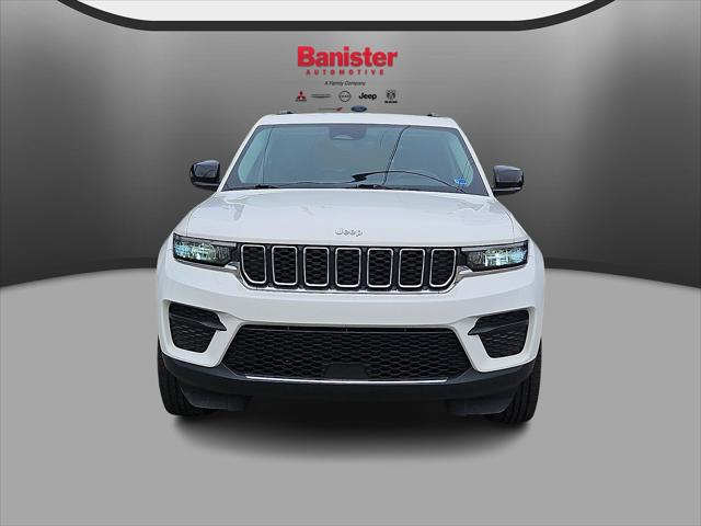 2023 Jeep Grand Cherokee Laredo 4x4 2023 Jeep Grand Cherokee Laredo 4x4