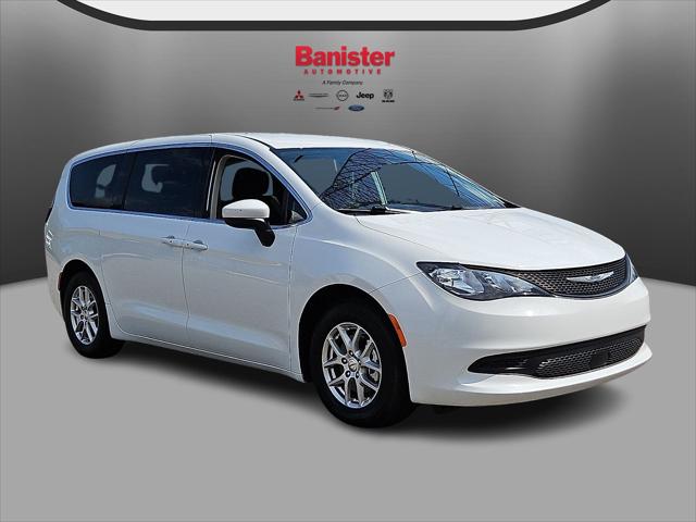 2023 Chrysler Voyager LX 2023 Chrysler Voyager LX