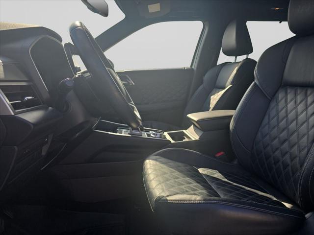 2023 Mitsubishi Outlander SEL Black Edition S-AWC
