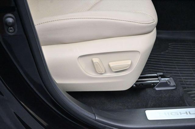 2023 Toyota Highlander Hybrid Limited