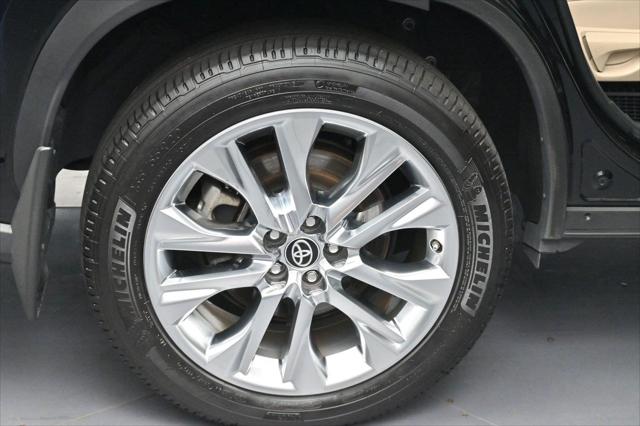 2023 Toyota Highlander Hybrid Limited
