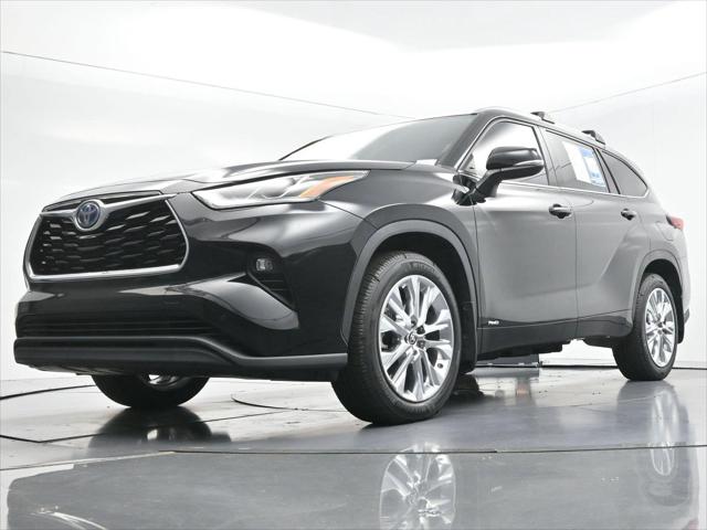 2023 Toyota Highlander Hybrid Limited