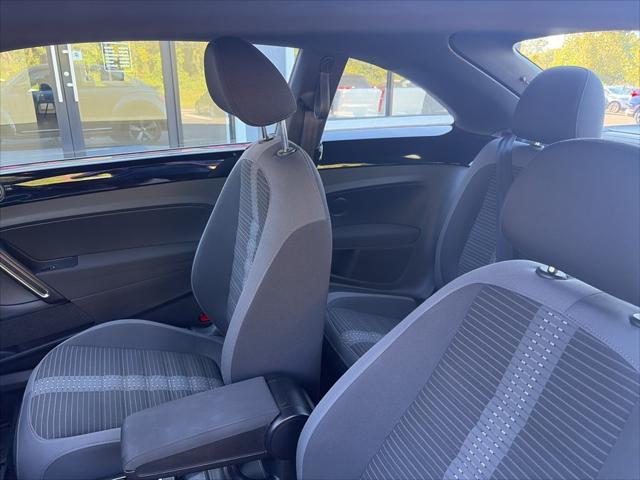 2013 Volkswagen Beetle 2.0T Turbo