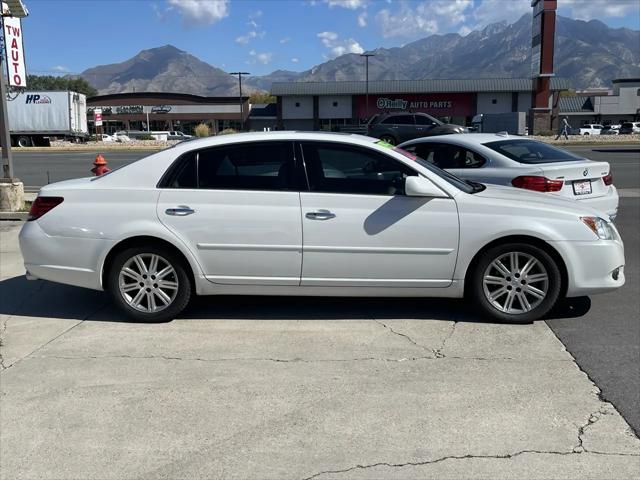 2008 Toyota Avalon XLS