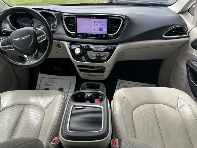 2021 Chrysler Pacifica Touring L