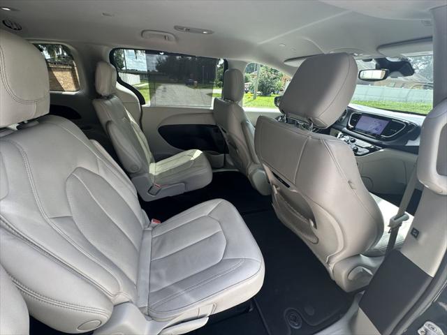 2021 Chrysler Pacifica Touring L