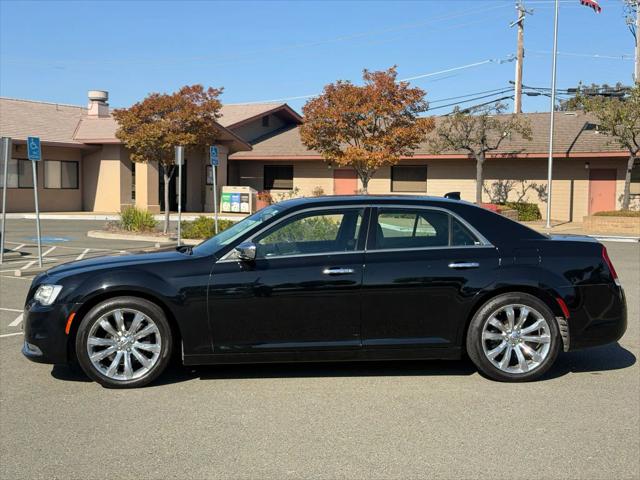 2017 Chrysler 300 300C Sedan 4D