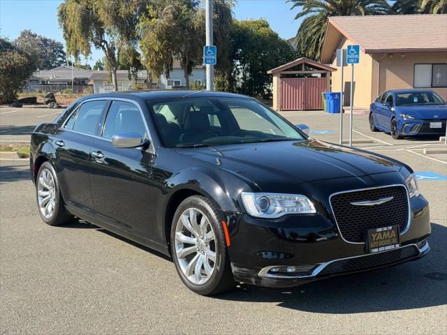 2017 Chrysler 300 300C Sedan 4D
