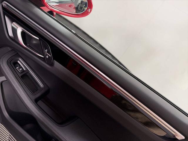 2021 Porsche Macan S