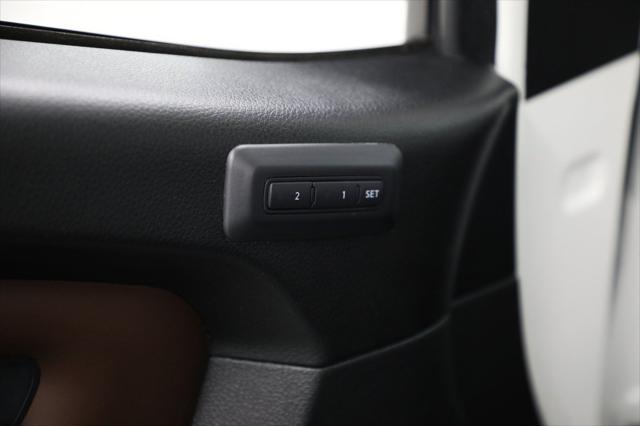 2024 Nissan Titan Crew Cab Platinum Reserve 4x4