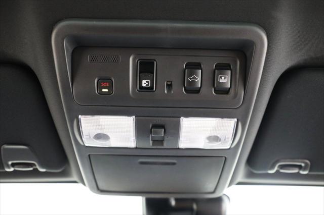 2024 Nissan Titan Crew Cab Platinum Reserve 4x4