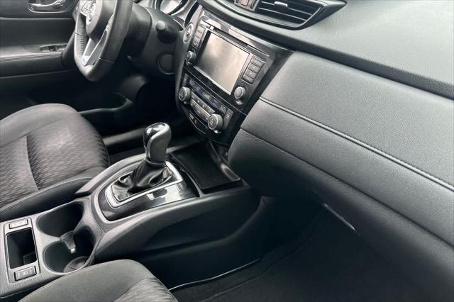 2020 Nissan Rogue SV FWD
