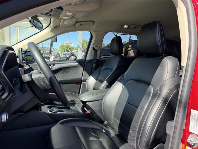 2020 Ford Escape SEL