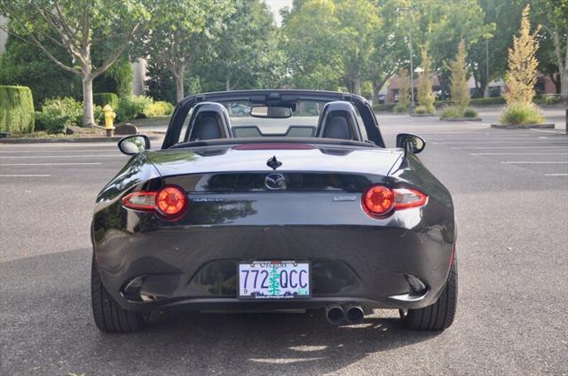 2016 Mazda MX-5 Grand Touring