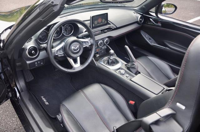 2016 Mazda MX-5 Grand Touring