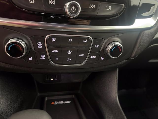 Used 2023 Chevrolet Traverse AWD LT Cloth For Sale in Cortland, NY