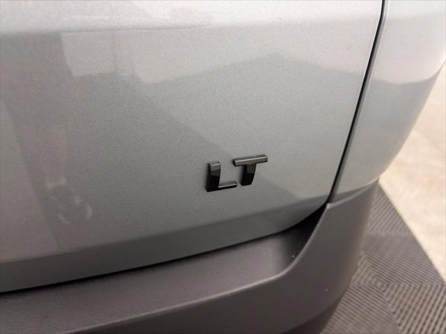 Used 2023 Chevrolet Traverse AWD LT Cloth For Sale in Cortland, NY