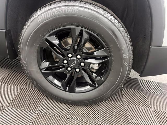 Used 2023 Chevrolet Traverse AWD LT Cloth For Sale in Cortland, NY