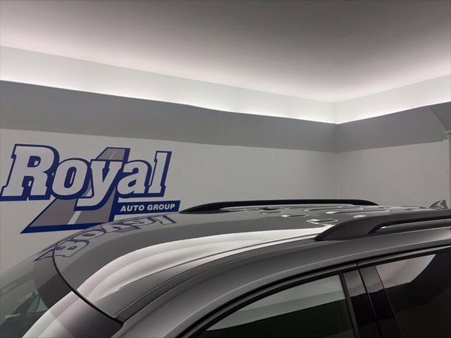 Used 2023 Chevrolet Traverse AWD LT Cloth For Sale in Cortland, NY