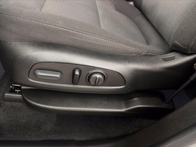 Used 2023 Chevrolet Traverse AWD LT Cloth For Sale in Cortland, NY