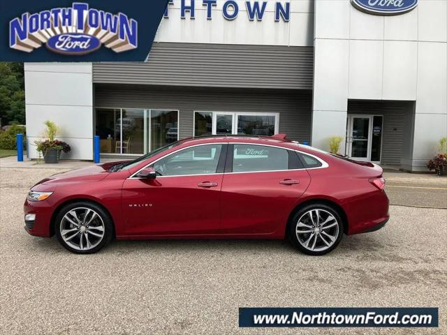 2020 Chevrolet Malibu Premier for sale in Menomonie, WI