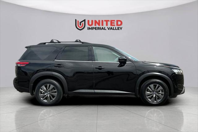 2022 Nissan Pathfinder SV 2WD