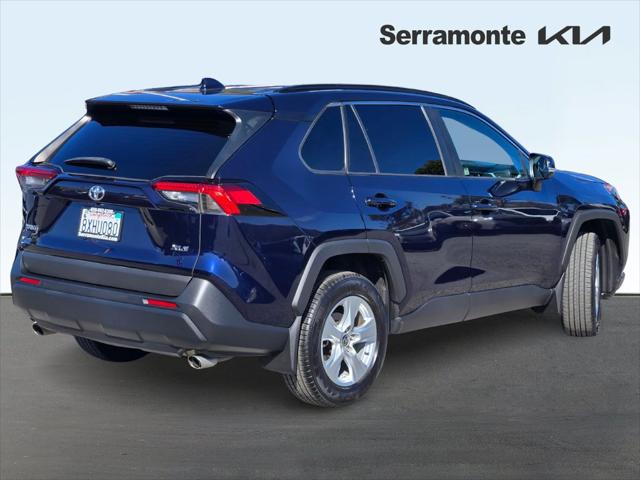 2021 Toyota RAV4 XLE