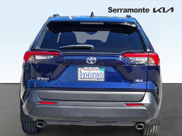2021 Toyota RAV4 XLE