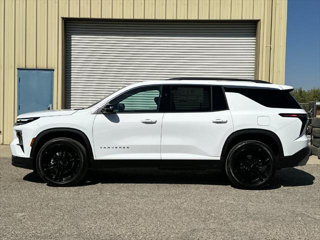 2027 Chevrolet Traverse FWD LT
