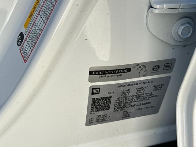 2027 Chevrolet Traverse FWD LT