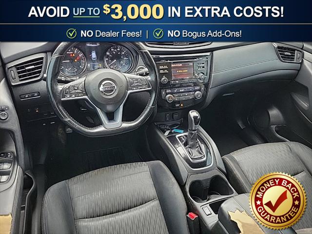 Used 2017 Nissan Rogue SV For Sale in Muscle Shoals, AL