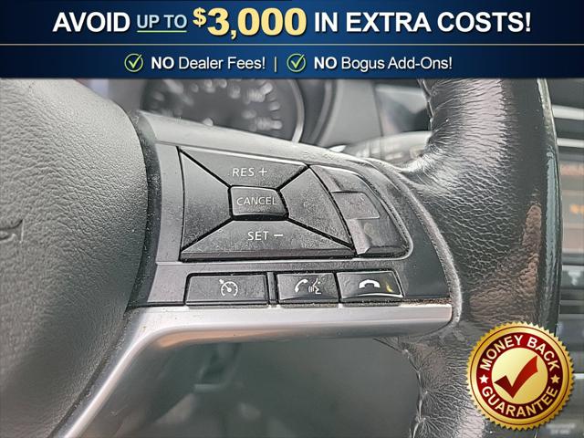 Used 2017 Nissan Rogue SV For Sale in Muscle Shoals, AL