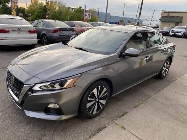 2019 Nissan Altima 2.5 SL for sale in Lapeer, MI