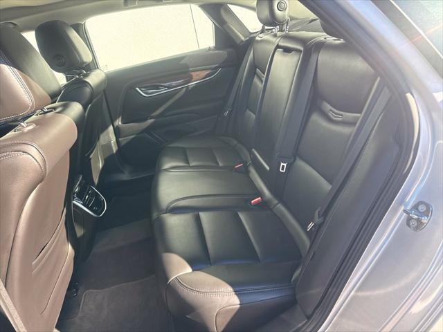 2016 Cadillac XTS Luxury Collection