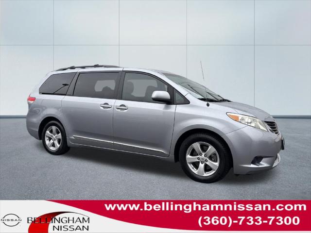 2013 Toyota Sienna LE