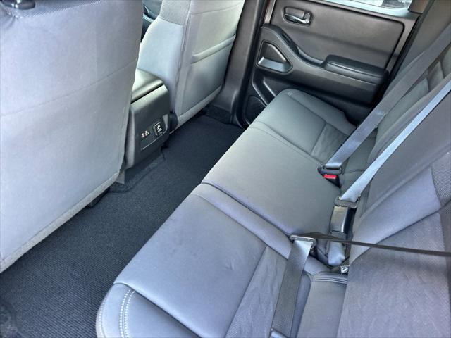 2023 Nissan Frontier Crew Cab SV 4x4