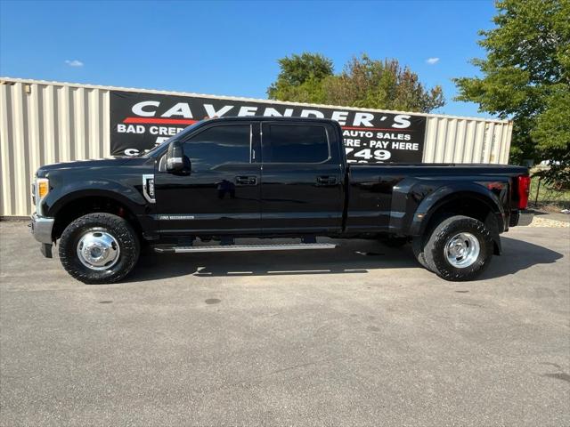 2017 Ford F-350 LARIAT