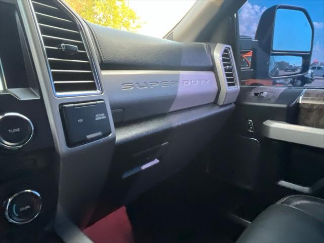 2017 Ford F-350 LARIAT