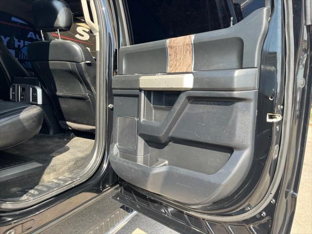 2017 Ford F-350 LARIAT