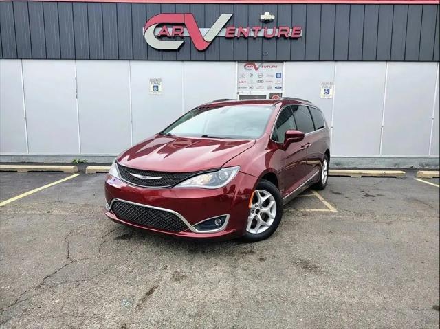 2017 Chrysler Pacifica Touring-L for sale in Lansing, MI