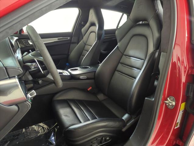 2023 Porsche Panamera GTS