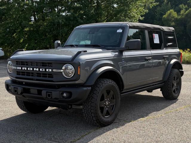 2023 Ford Bronco Black Diamond for sale in Hermitage, PA