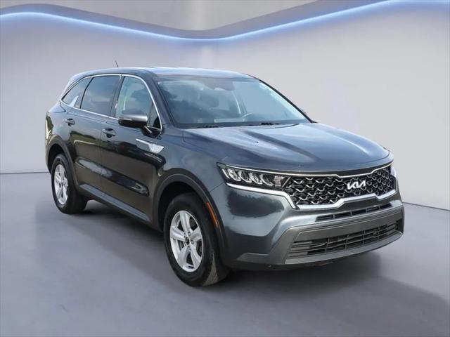 2023 Kia Sorento LX for sale in Bloomington, IN
