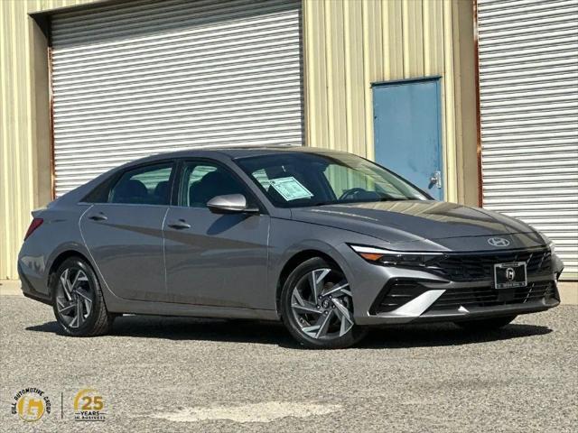 2025 Hyundai Elantra Limited for sale in Kerman, CA