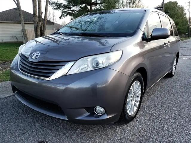2011 Toyota Sienna XLE V6 for sale in Henderson, KY