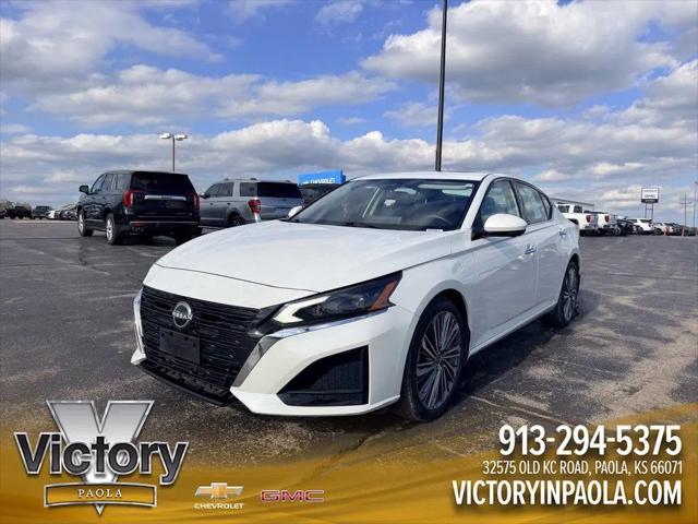 2023 Nissan Altima SL Intelligent AWD for sale in Paola, KS