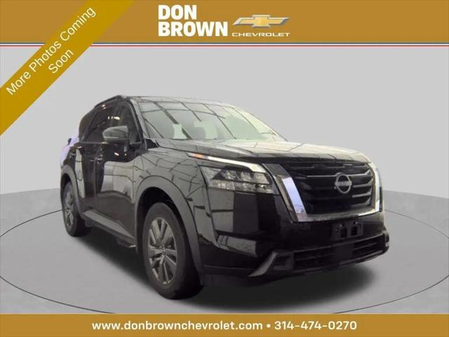 2024 Nissan Pathfinder SV 4WD for sale in St. Louis, MO