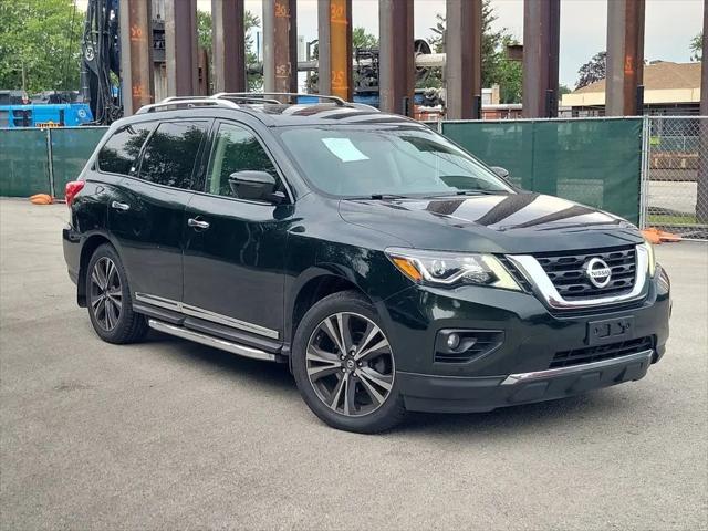 2019 Nissan Pathfinder Platinum for sale in Chicago, IL