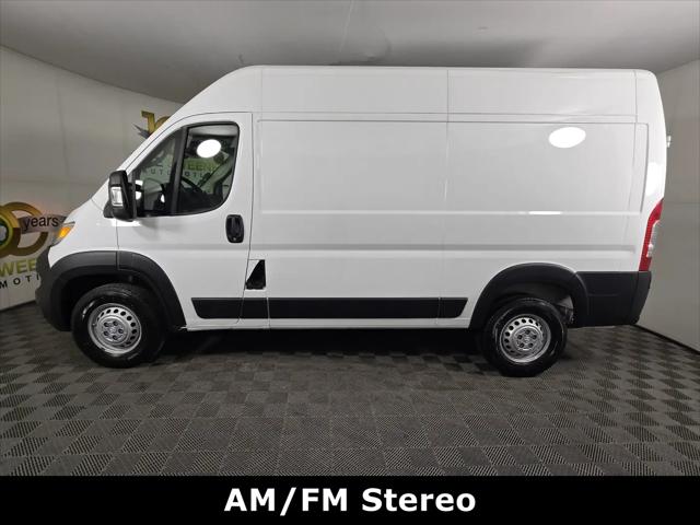 2025 Ram ProMaster 2500 Cargo Van Tradesman High Roof 136 WB w/Pass Seat