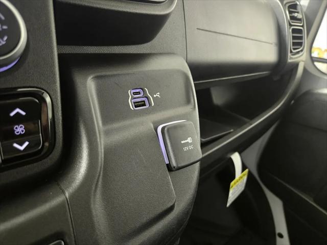 2025 Ram ProMaster 2500 Cargo Van Tradesman High Roof 136 WB w/Pass Seat